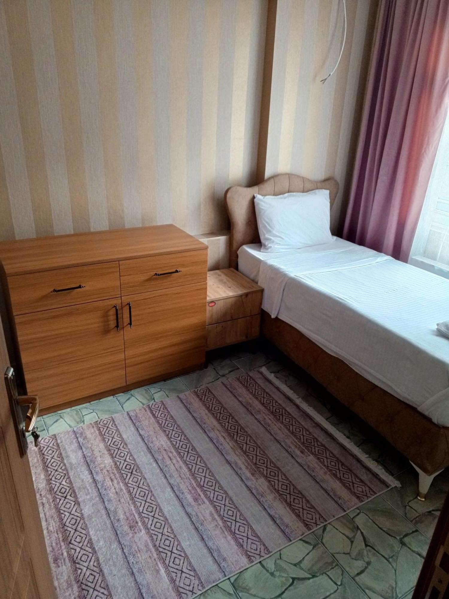 Otel Eylueluem *